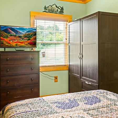 Brand New Tiny Cabin! A Bearly Adventure Sevierville Exteriér fotografie
