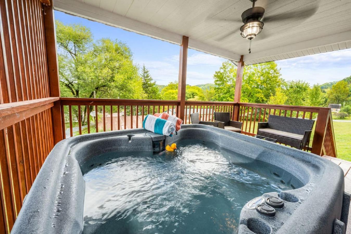 Brand New Tiny Cabin! A Bearly Adventure Sevierville Exteriér fotografie